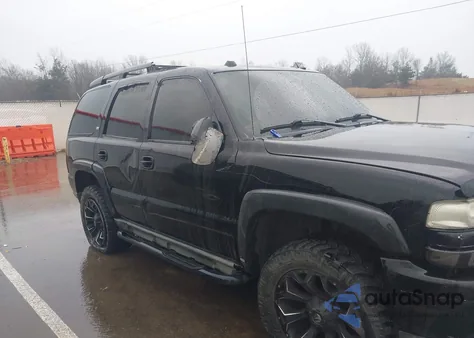 2005 Chevrolet Tahoe Z71 из США, поврежденный, VIN 1GNEK13T35R182718
